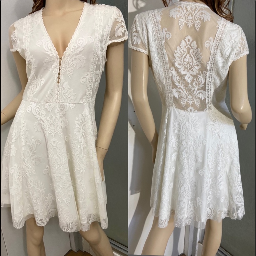 exc Honey Belle lace embroider dress overlay flare skater Bohemian sexy Medium